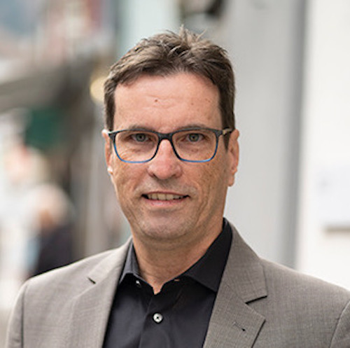 https://wiconex.ch/wp-content/uploads/2025/09/Roggensinger_Roger-Portait-1-1.jpeg